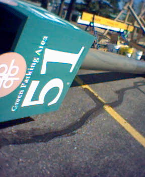 http://monkey.org/~jose/moblog/pics/area_51_under_construction.jpg