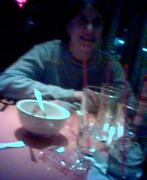 http://monkey.org/~jose/moblog/pics/chicago_dinner.jpg
