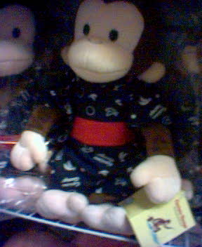 http://monkey.org/~jose/moblog/pics/samurai_george.jpg