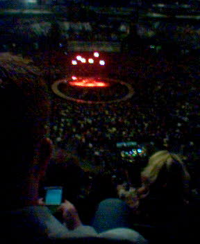 http://monkey.org/~jose/moblog/pics/u2_show.jpg